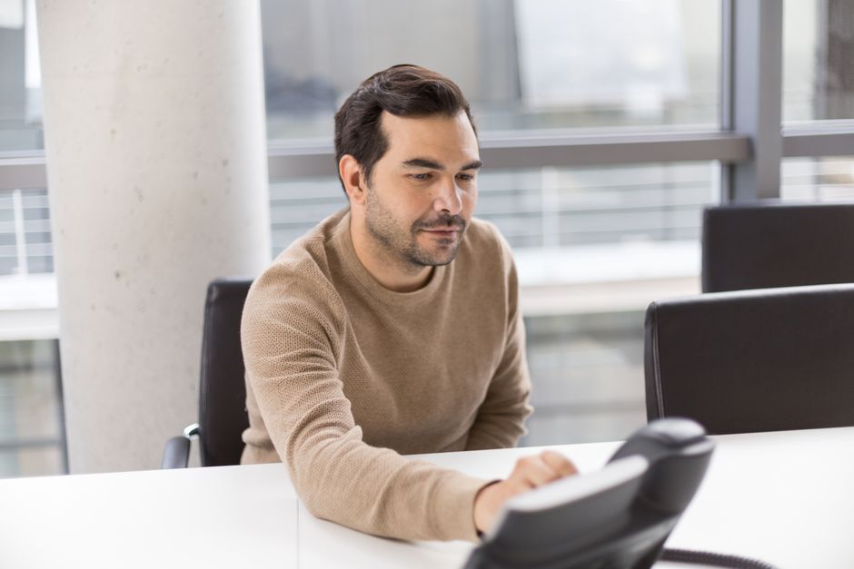 緊急連絡先に親を登録している場合は?